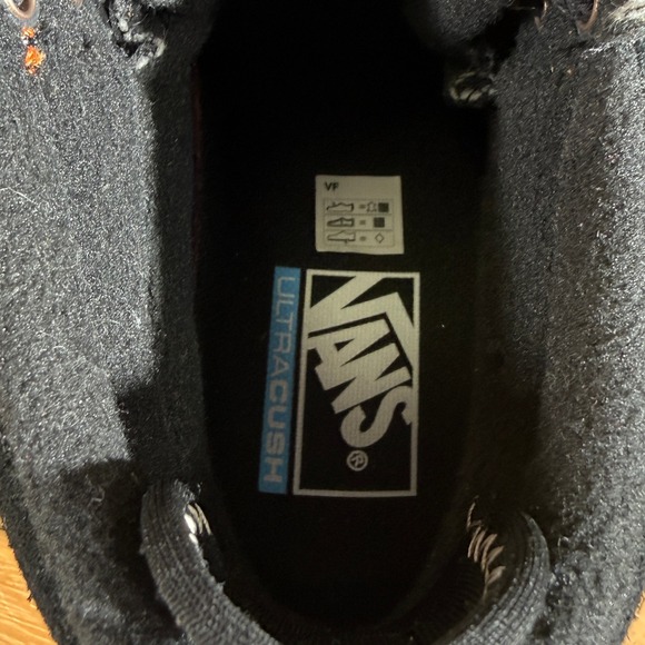 Vans Shoes Mens 6.5 Womens 8 Black SK8 Hightop Suede Skateboard Off The Wall - Picture 4 of 11